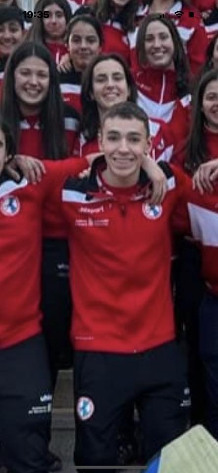 Natación con aletas - Zufiaurre, Villafañe y Usar, convocados para el Campeonato de Europa Sénior y el Campeonato del Mundo Júnior